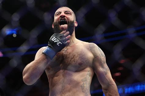 How to Watch UFC Fight Night 235 .